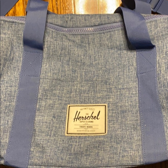 Herschel Supply duffel - Picture 2 of 5